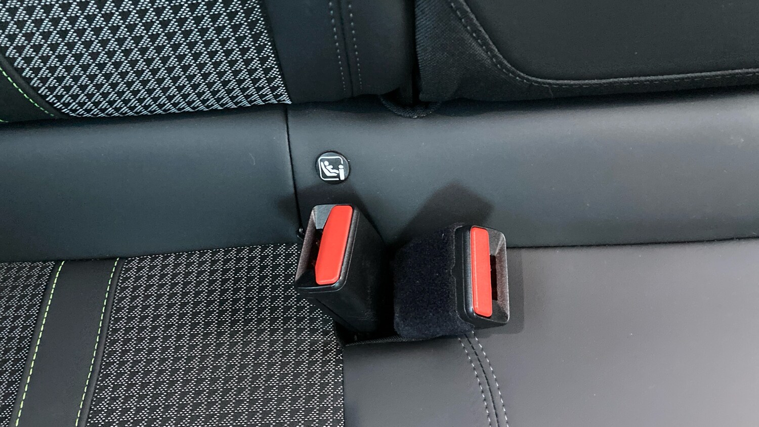 Used Peugeot 2008 2022 for sale - 76831527: Photo 17