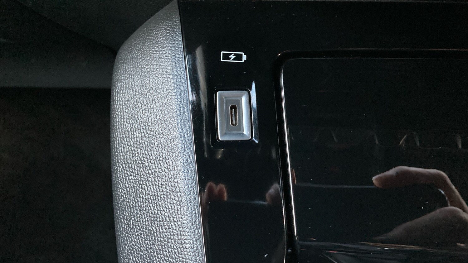 Used Peugeot 2008 2022 for sale - 76831527: Photo 24