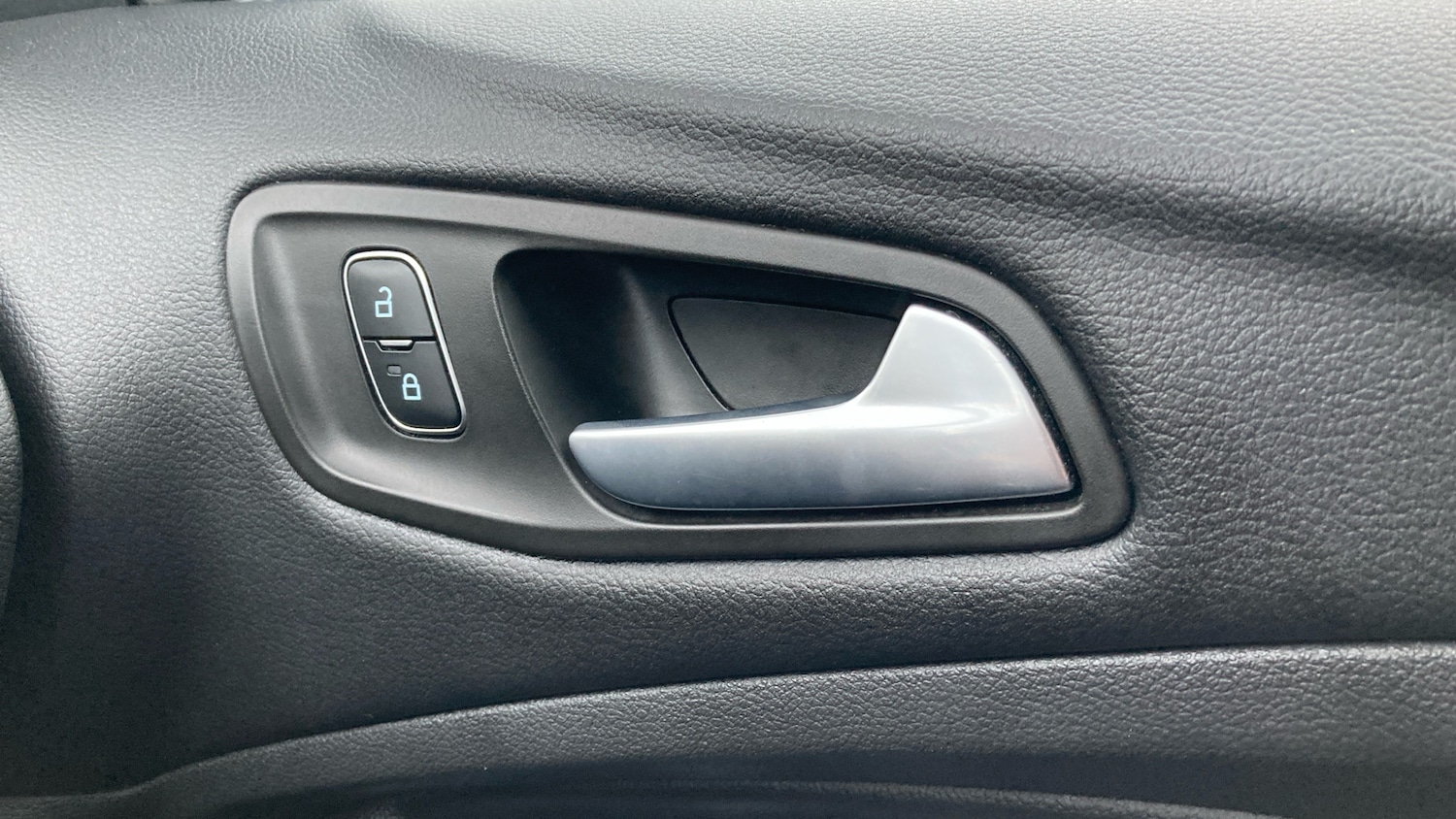 Used Ford Kuga 2019 for sale - 77354251: Photo 26