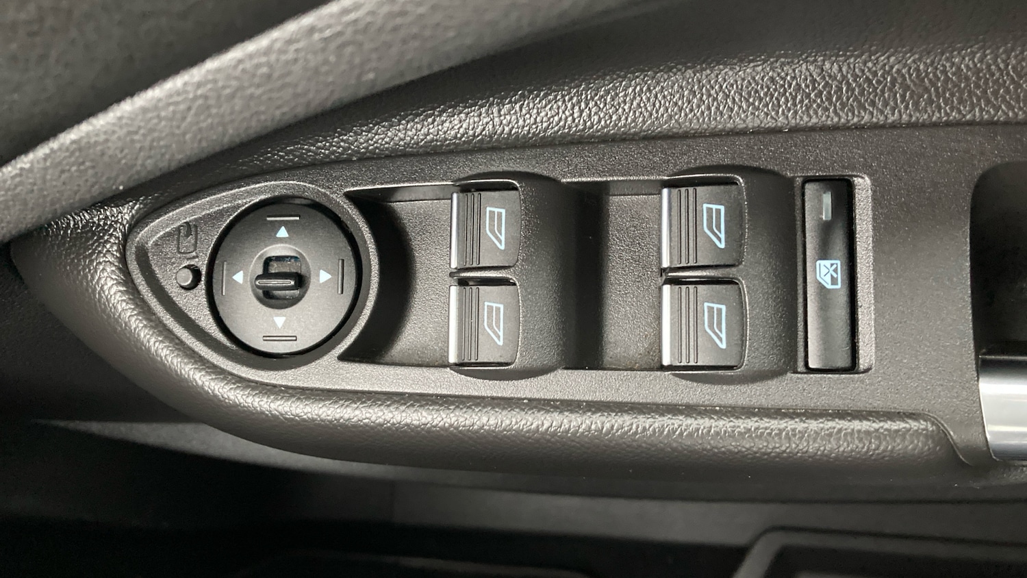 Used Ford Kuga 2019 for sale - 77354251: Photo 27