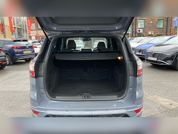 Used Ford Kuga 2019 for sale - 77354251: Photo