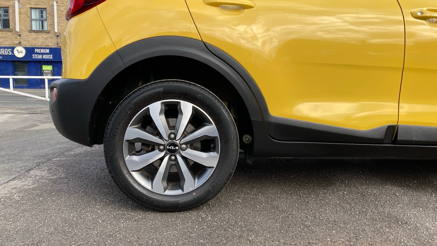 Used Kia Stonic 2022 for sale - 77689132: Photo 7