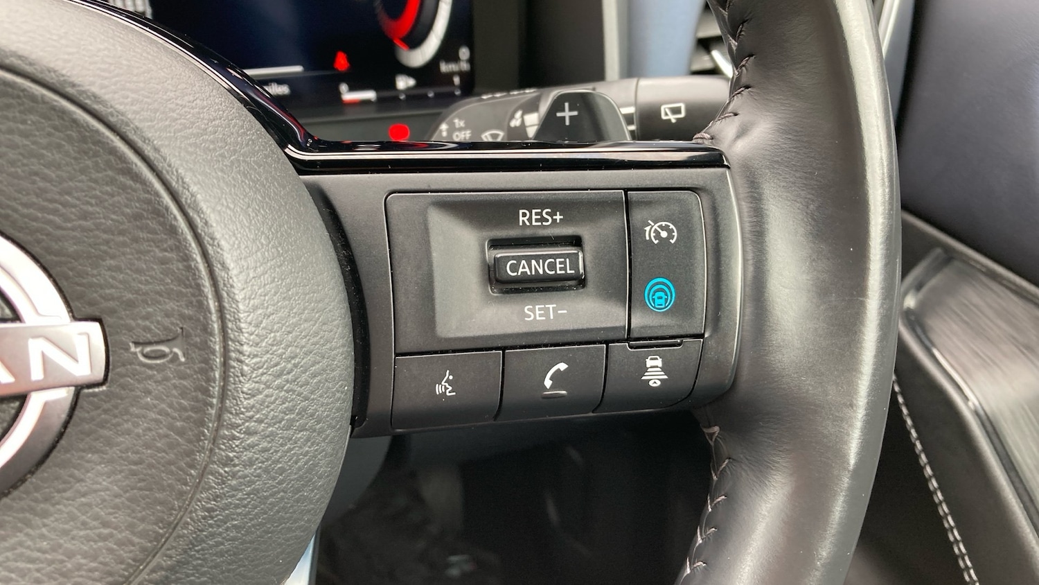 Vehicle 33