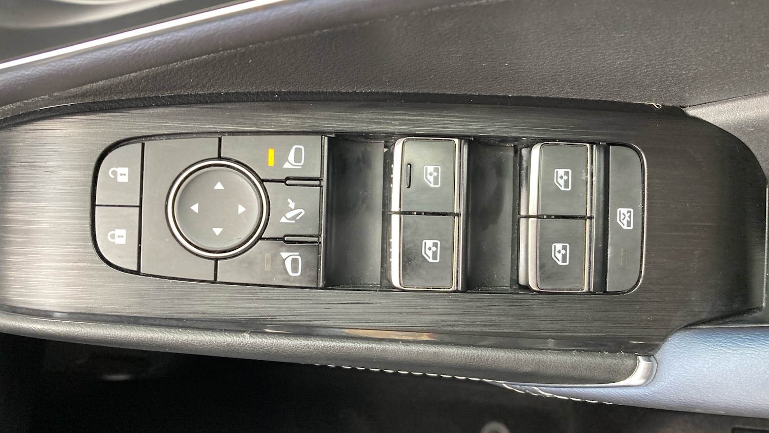 Vehicle 35