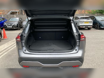 Used Nissan Qashqai 2023 for sale - 79330103: Photo