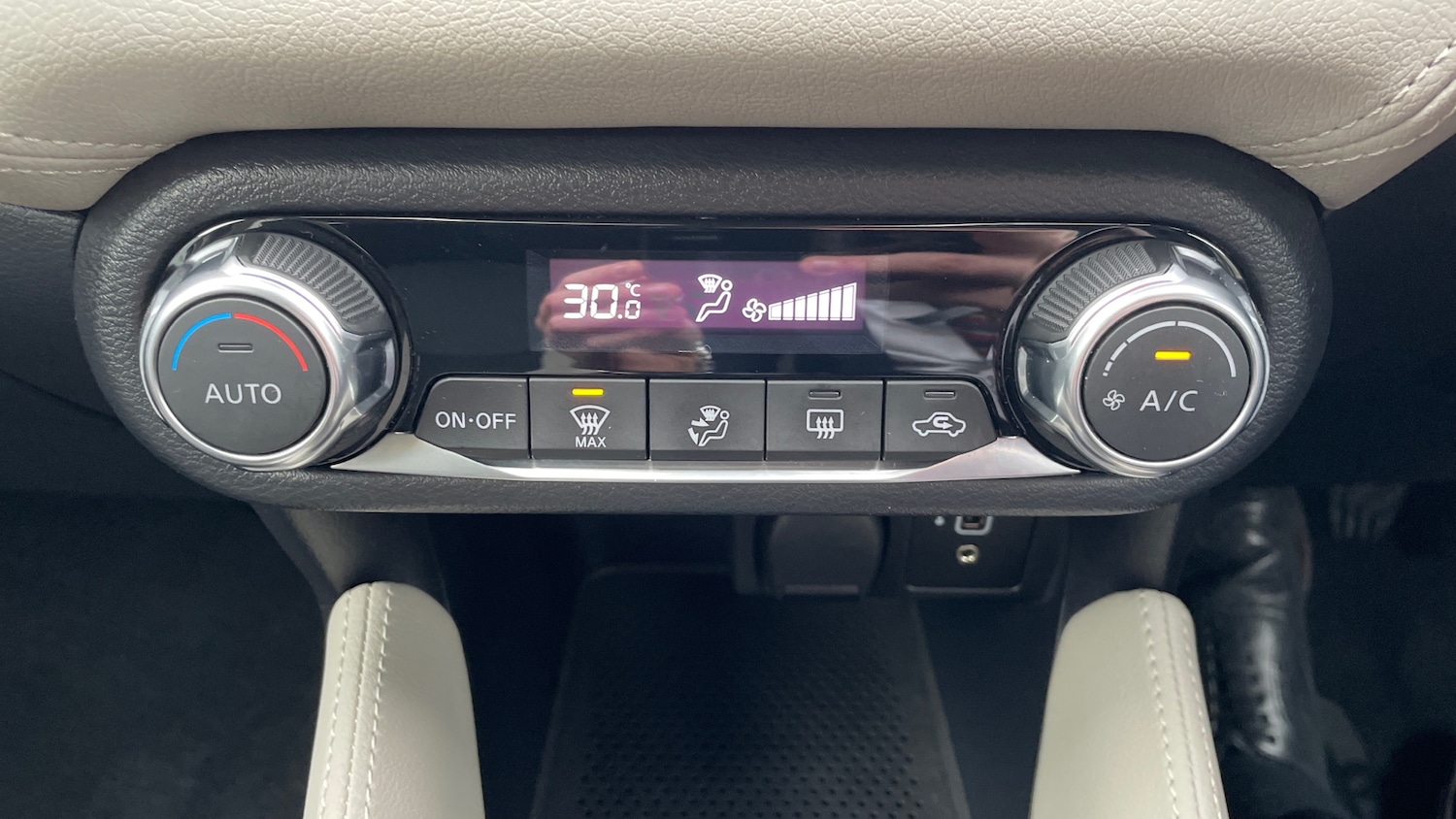 Used Nissan Micra 2019 for sale - 76817394: Photo 46