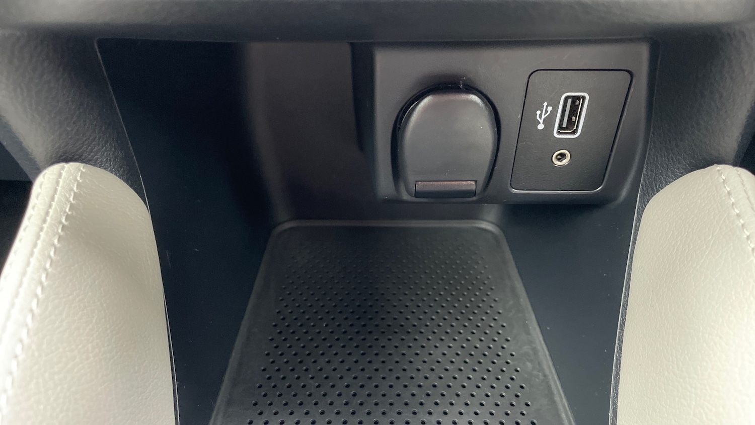 Used Nissan Micra 2019 for sale - 76817394: Photo 47