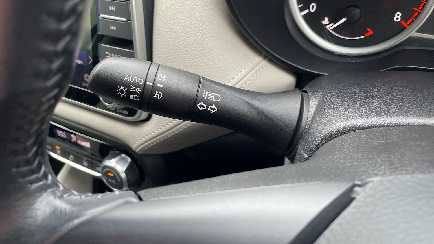 Used Nissan Micra 2019 for sale - 76817394: Photo 54