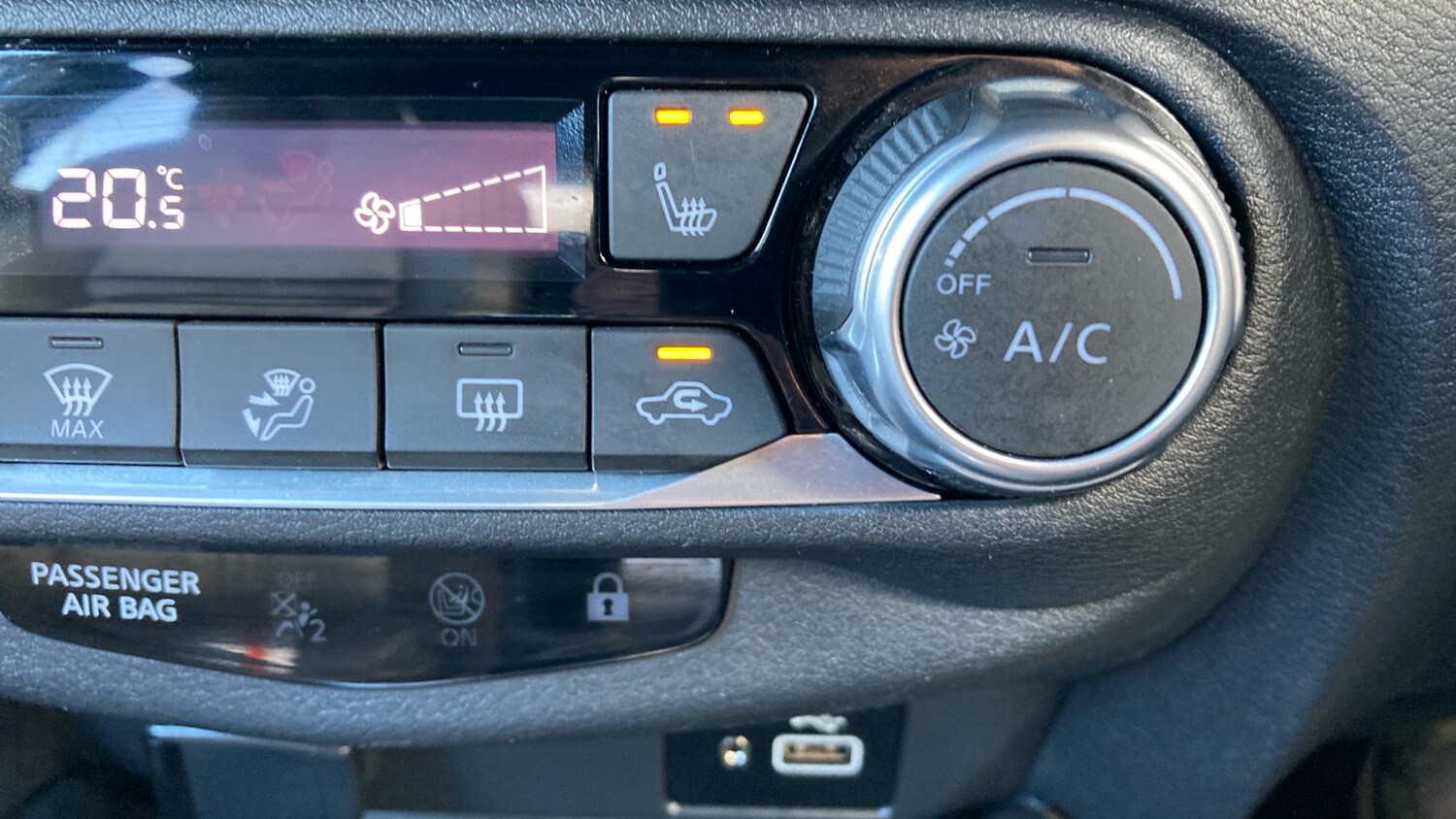 Used Nissan Juke 2023 for sale - 76037488: Photo 25