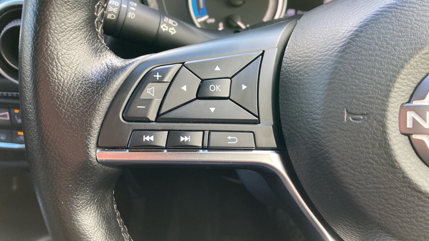 Used Nissan Juke 2023 for sale - 76037488: Photo 32