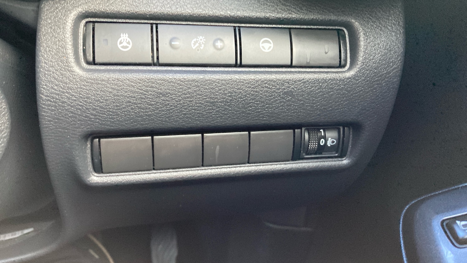 Used Nissan Juke 2023 for sale - 76037488: Photo 34