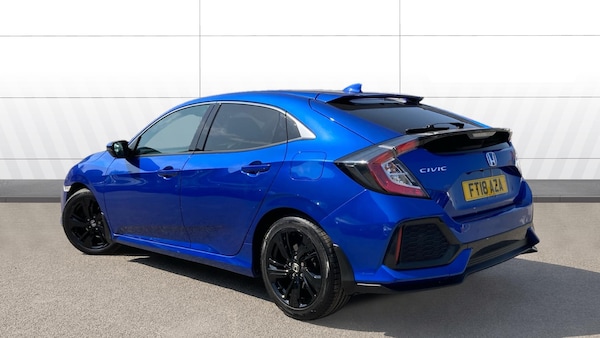 Used Honda Civic 2018 for sale - 76284459: Photo 2