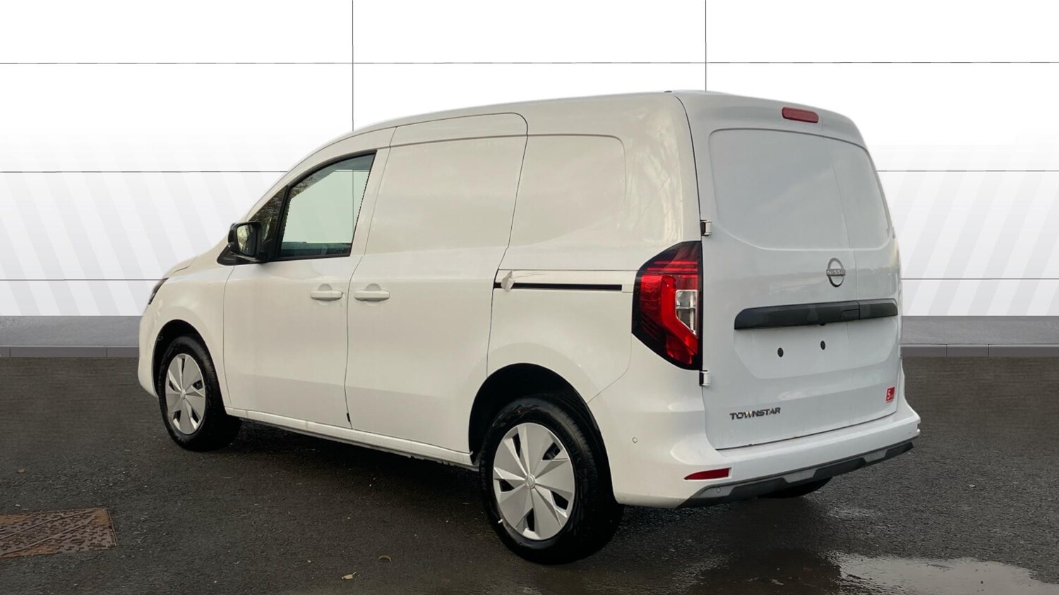 Used Nissan Other 2025 for sale - 76835338: Photo 2