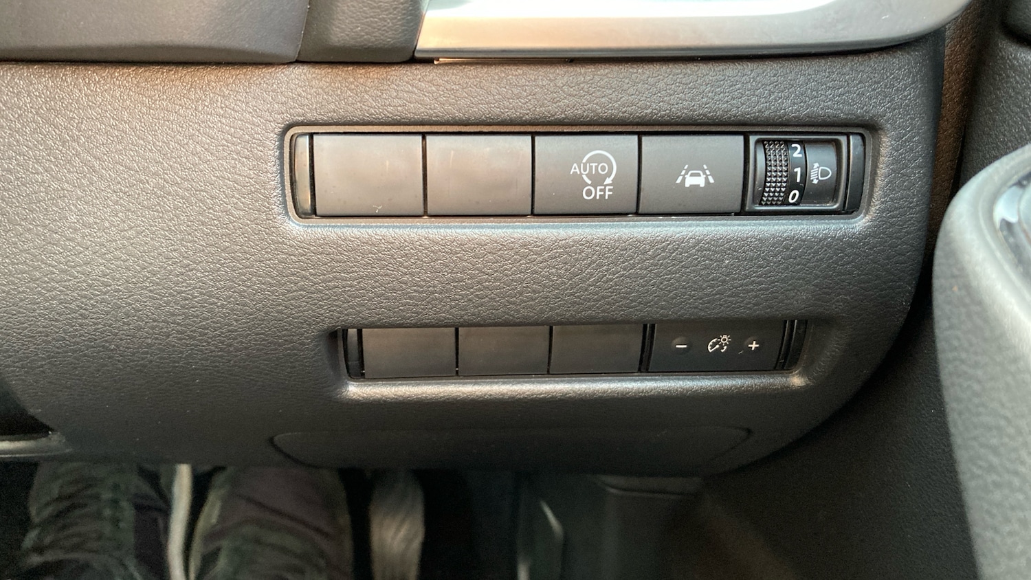 Vehicle 33