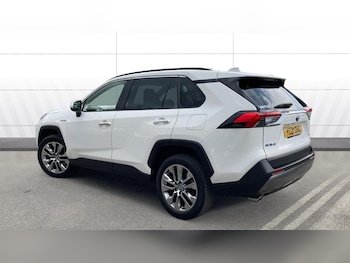 Used Toyota RAV4 2021 for sale - 79476509: Photo