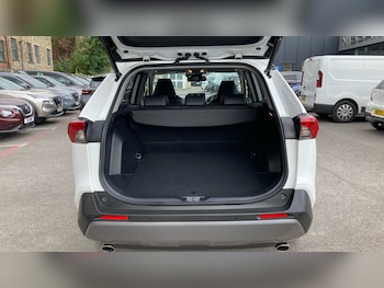 Used Toyota RAV4 2021 for sale - 79476509: Photo