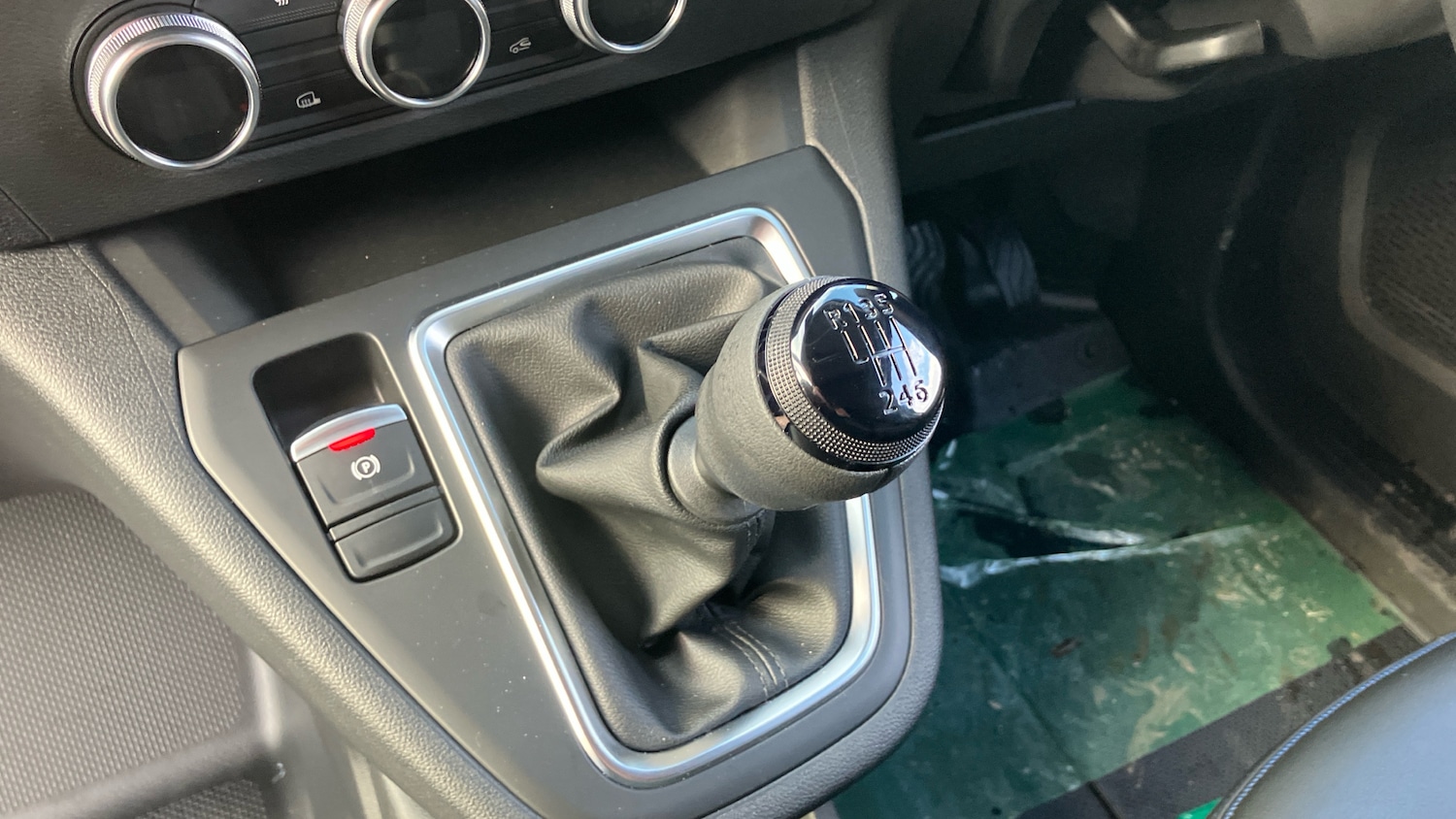 Used Nissan Other 2025 for sale - 76835303: Photo 13