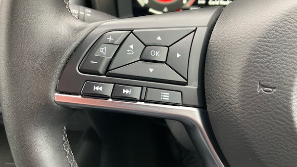 Used Nissan Juke 2024 for sale - 76329553: Photo 30