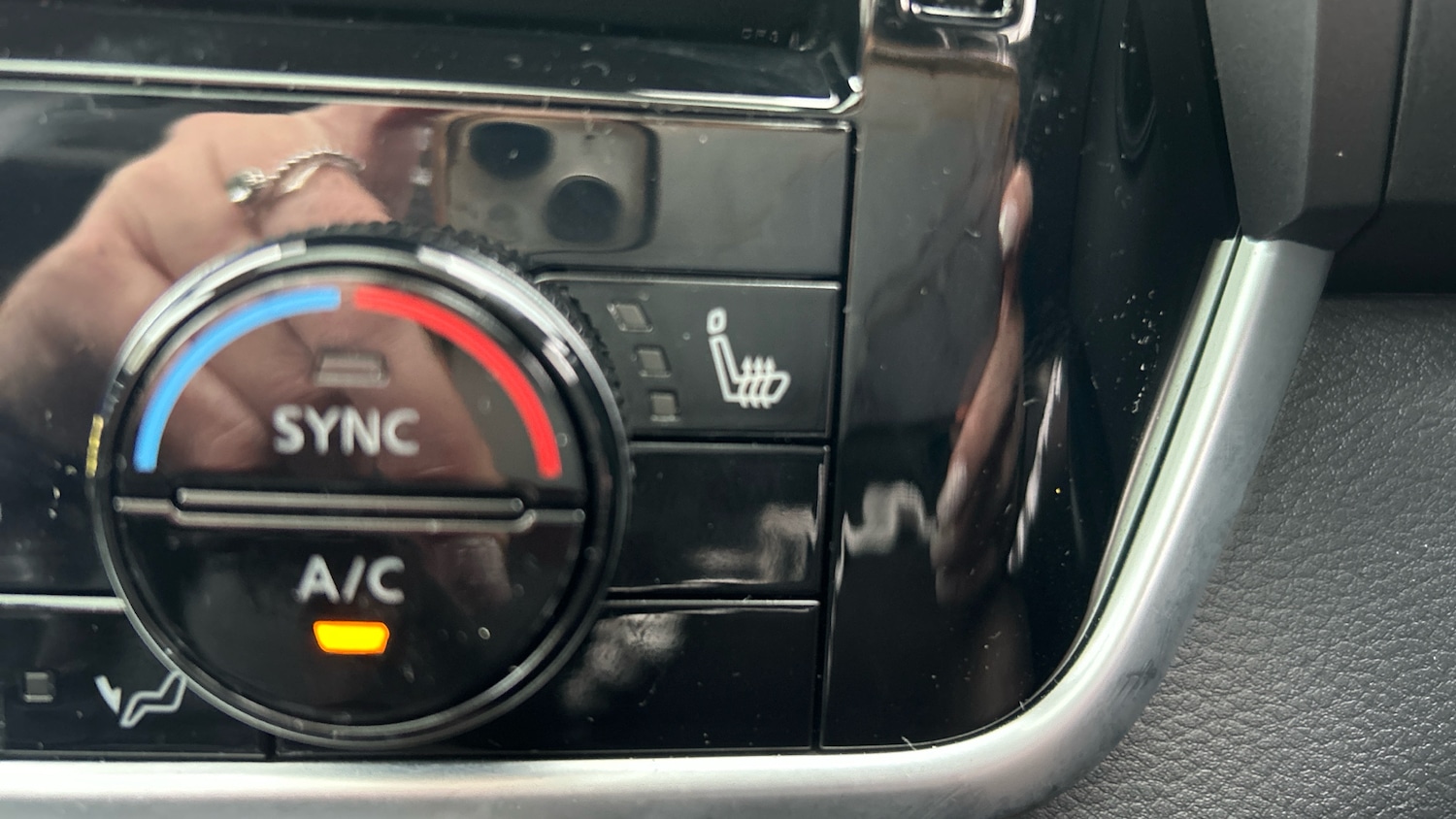 Used Nissan Qashqai 2024 for sale - 77063208: Photo 58