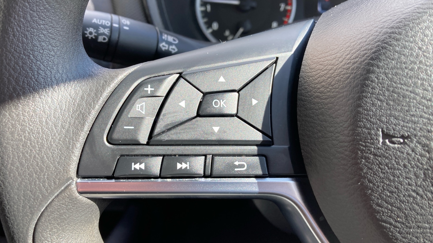 Used Nissan Juke 2022 for sale - 76037490: Photo 22