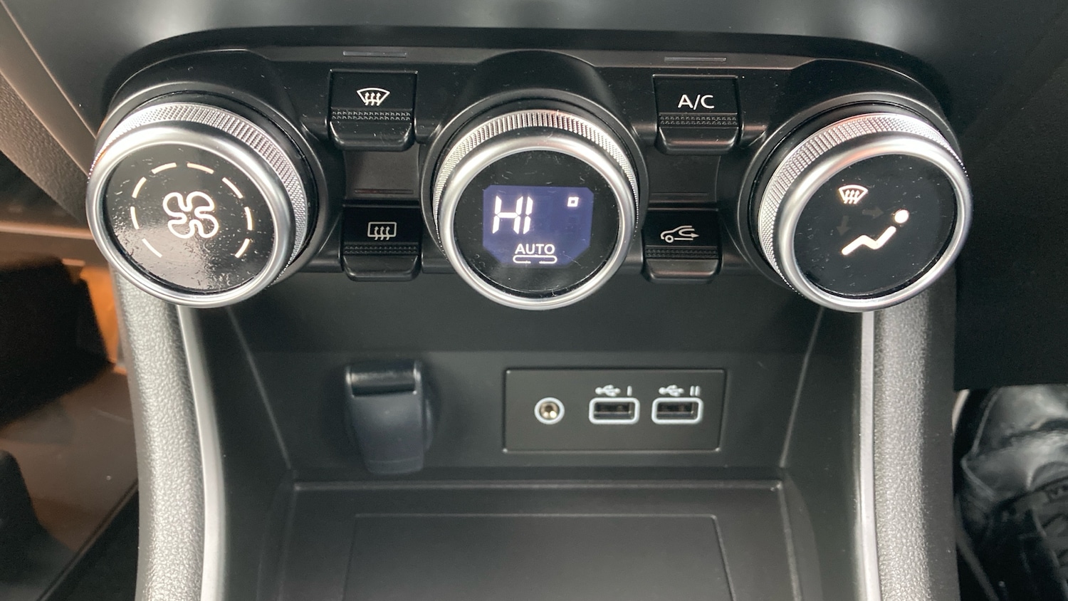 Used Renault Captur 2023 for sale - 77103987: Photo 22