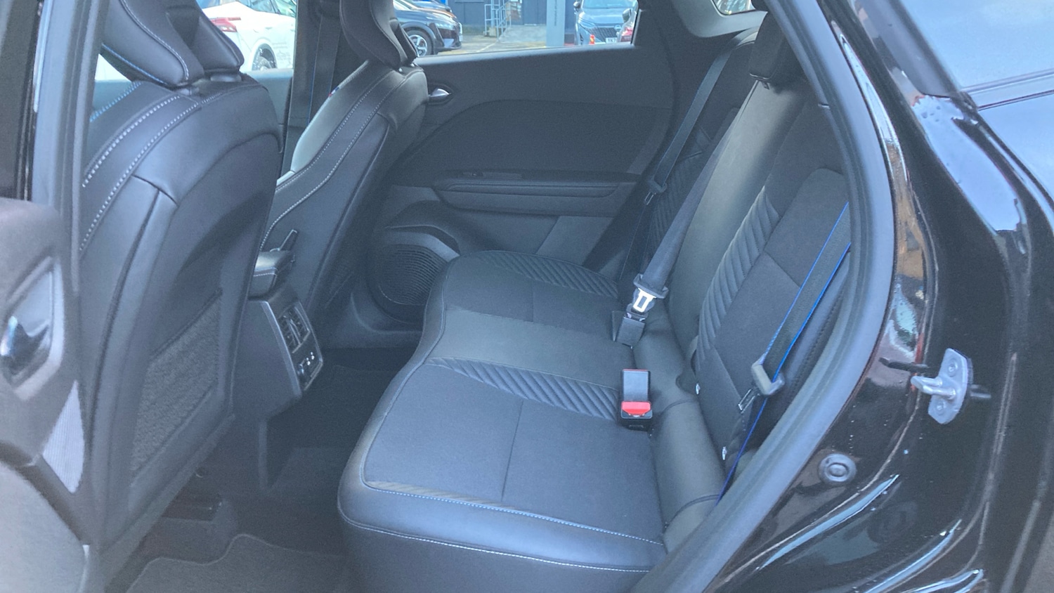 Used Renault Other 2025 for sale - 77931553: Photo 16