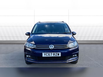 Used Volkswagen Touran 2017 for sale - 76077109: Photo
