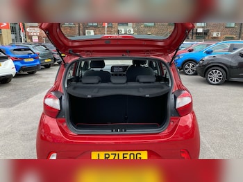Used Hyundai i10 2021 for sale - 75480922: Photo