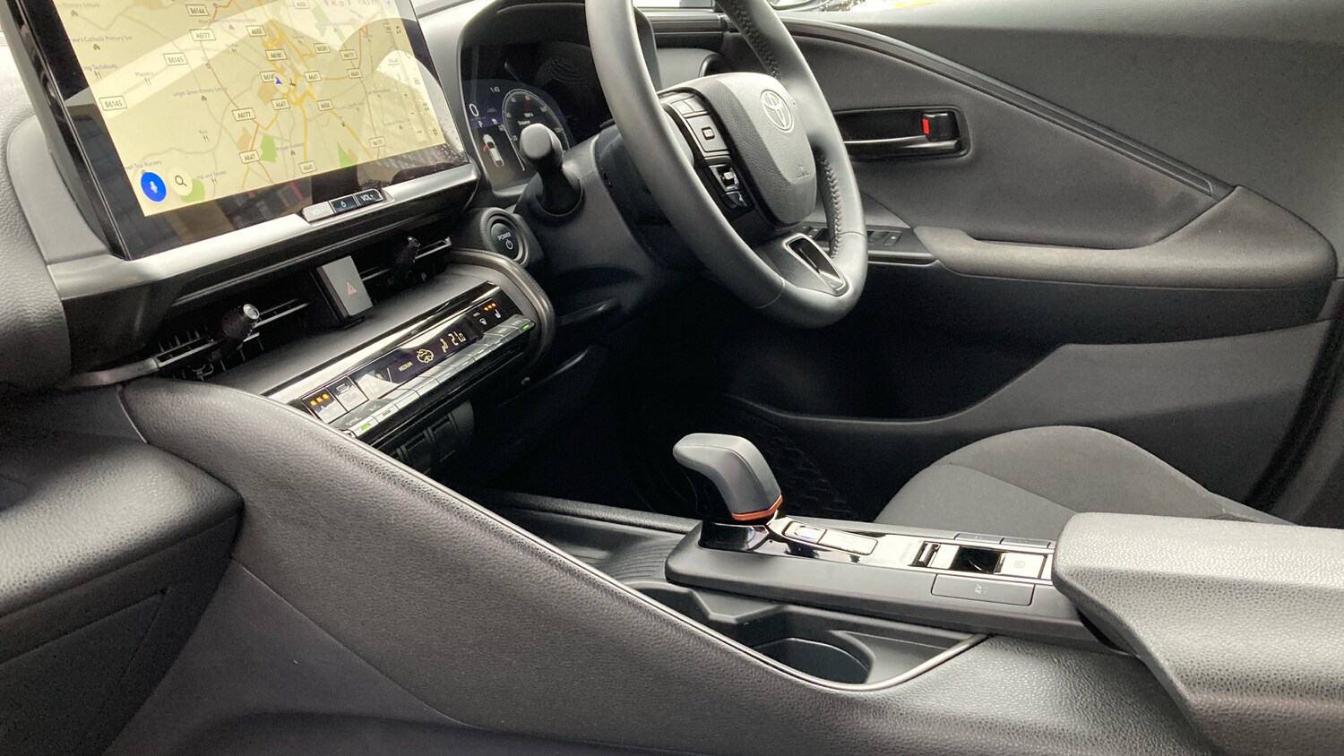 Used Toyota C-HR 2024 for sale - 77902298: Photo 13