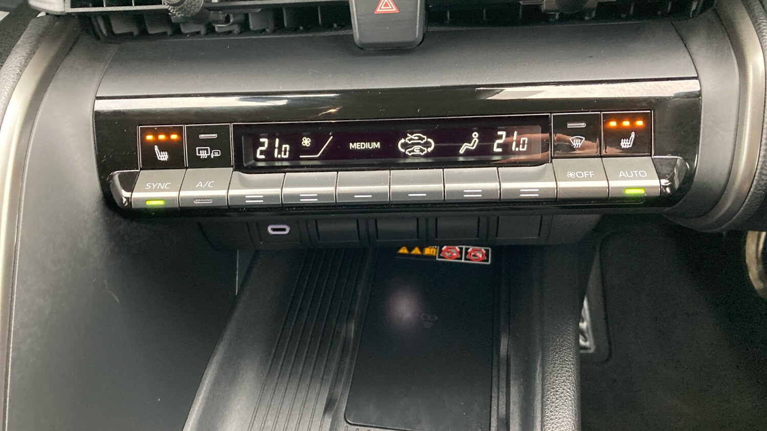 Used Toyota C-HR 2024 for sale - 77902298: Photo 25