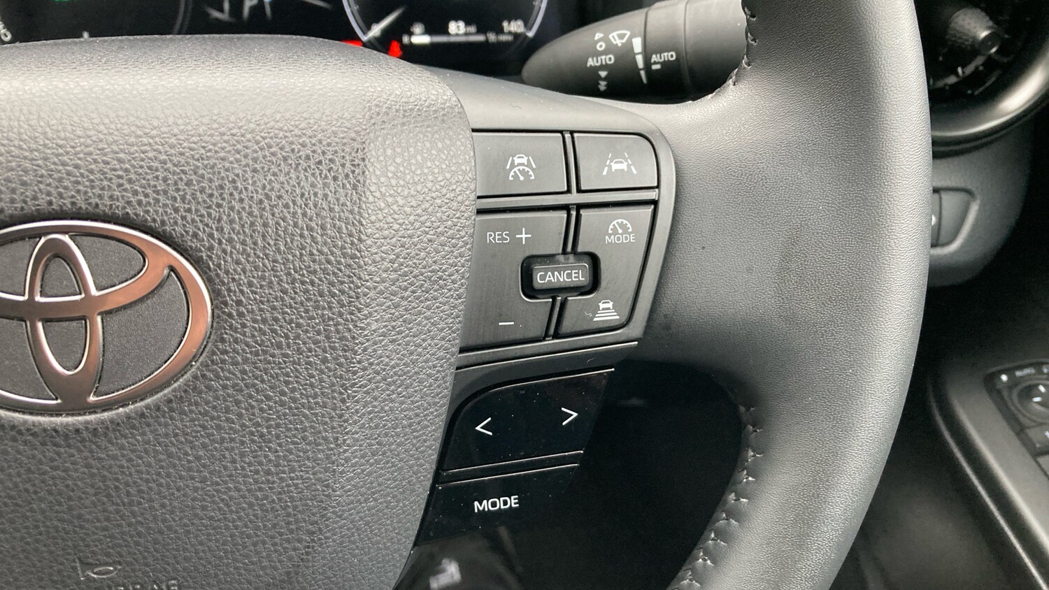 Used Toyota C-HR 2024 for sale - 77902298: Photo 30