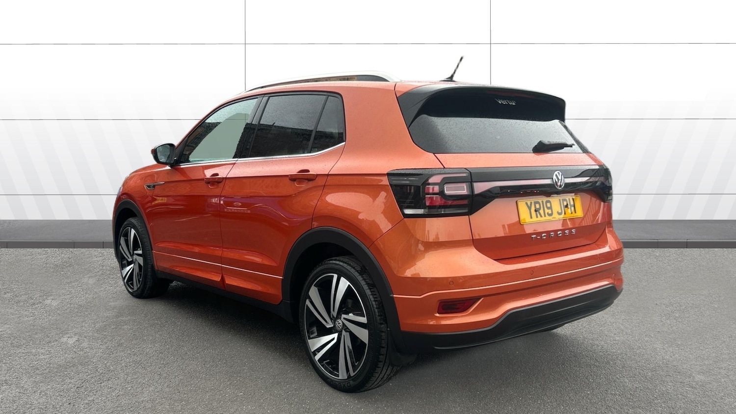 Used Volkswagen T-Cross 2019 for sale - 77054855: Photo 2
