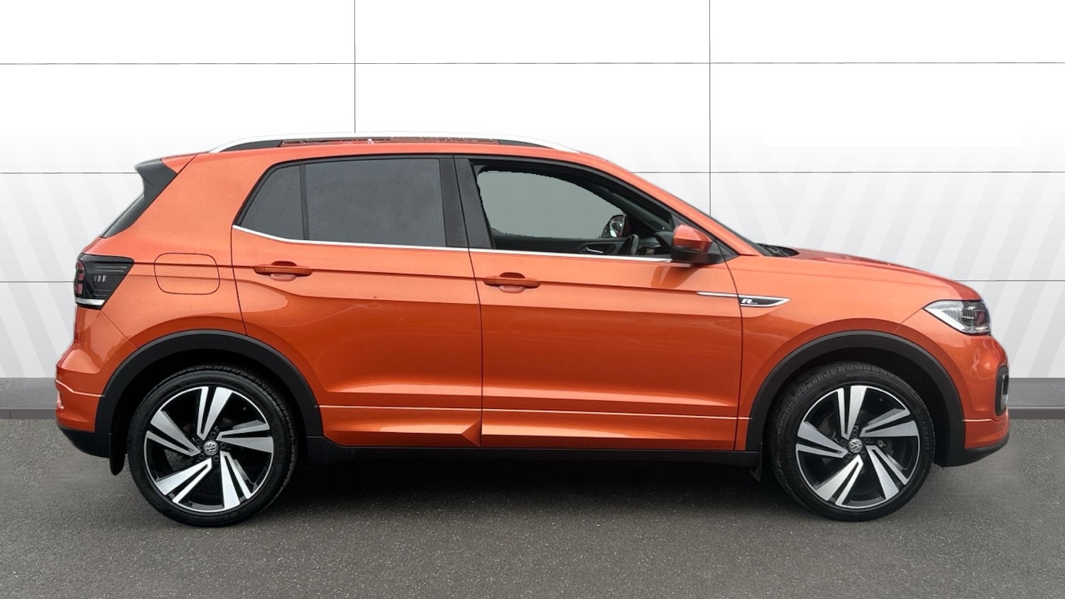Used Volkswagen T-Cross 2019 for sale - 77054855: Photo 5