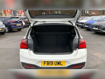 Used BMW 1 Series 2019 for sale - 77325960: Photo