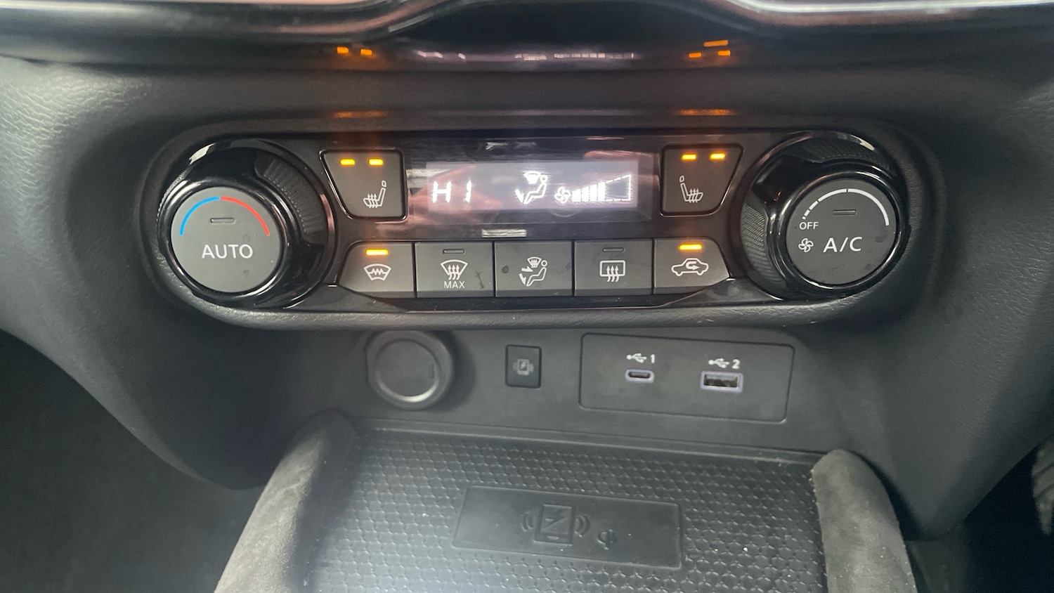 Used Nissan Juke 2024 for sale - 77046128: Photo 41