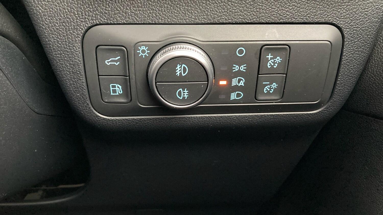 Used Ford Kuga 2022 for sale - 77489861: Photo 33