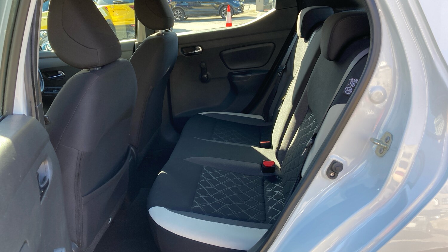 Used Nissan Micra 2020 for sale - 77968499: Photo 16