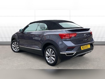 Used Volkswagen T-Roc 2021 for sale - 75653275: Photo
