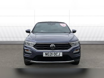 Used Volkswagen T-Roc 2021 for sale - 75653275: Photo