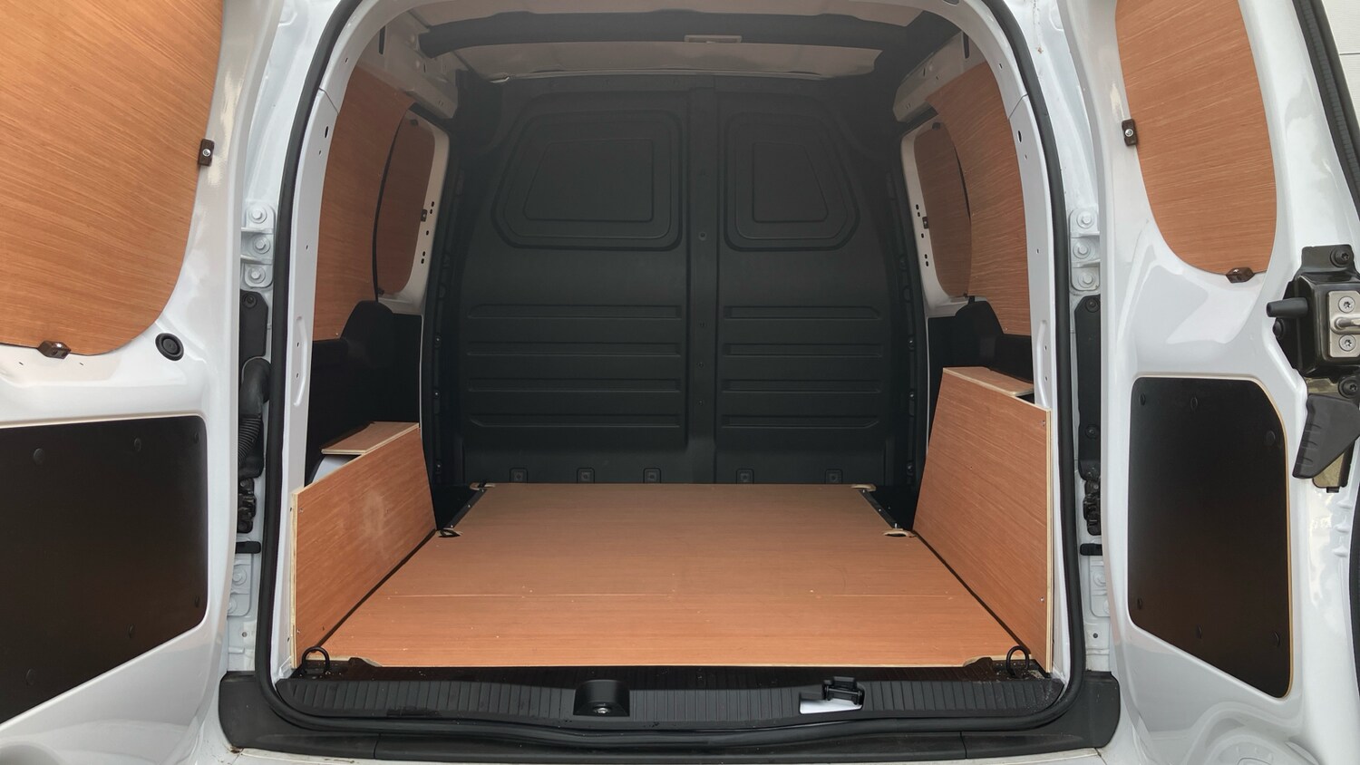 Used Nissan Other 2025 for sale - 76835343: Photo 4