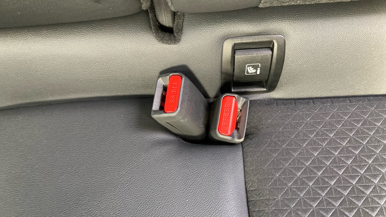 Used Nissan Juke 2024 for sale - 76193772: Photo 17