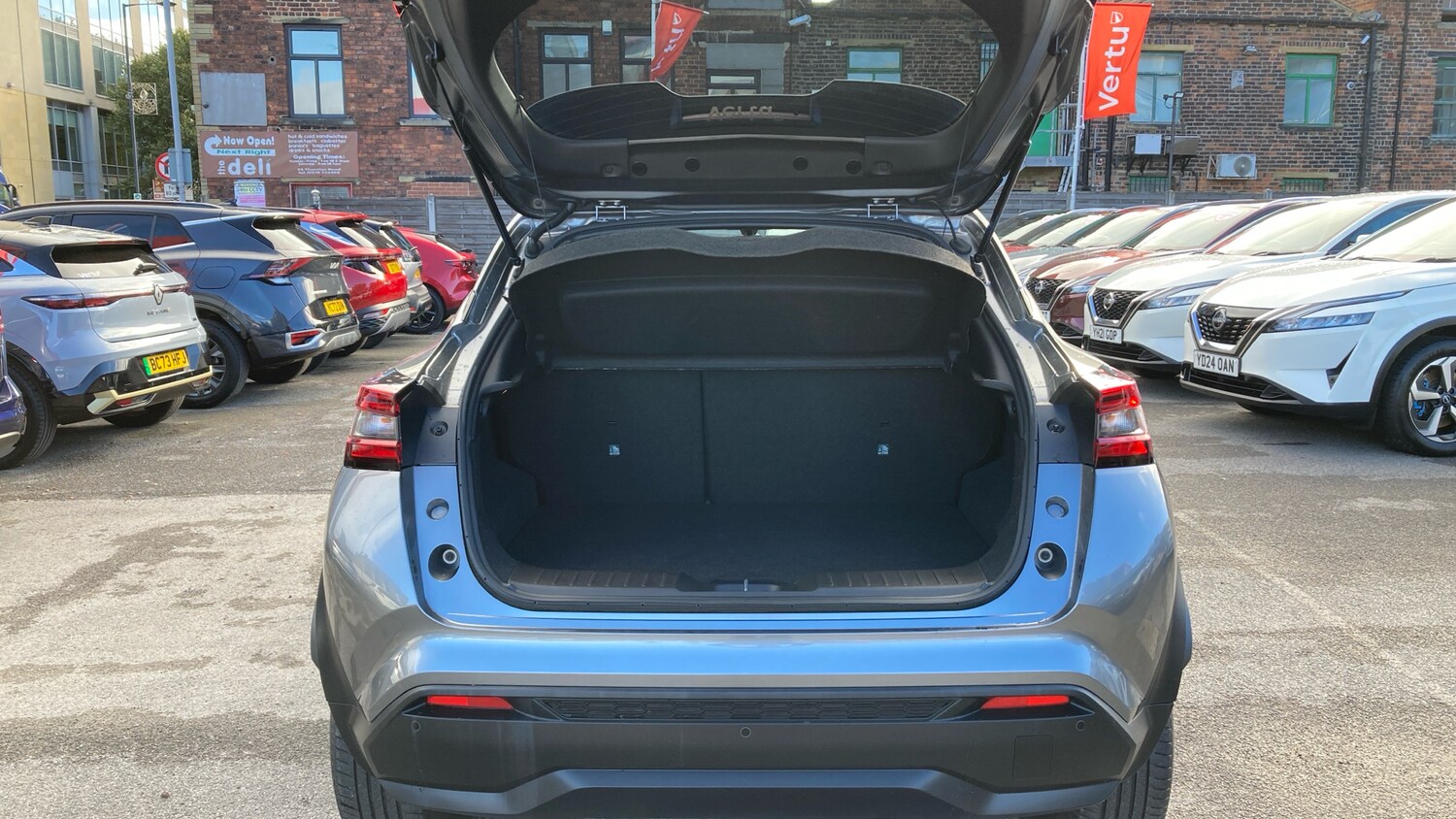 Used Nissan Juke 2024 for sale - 76193772: Photo 4