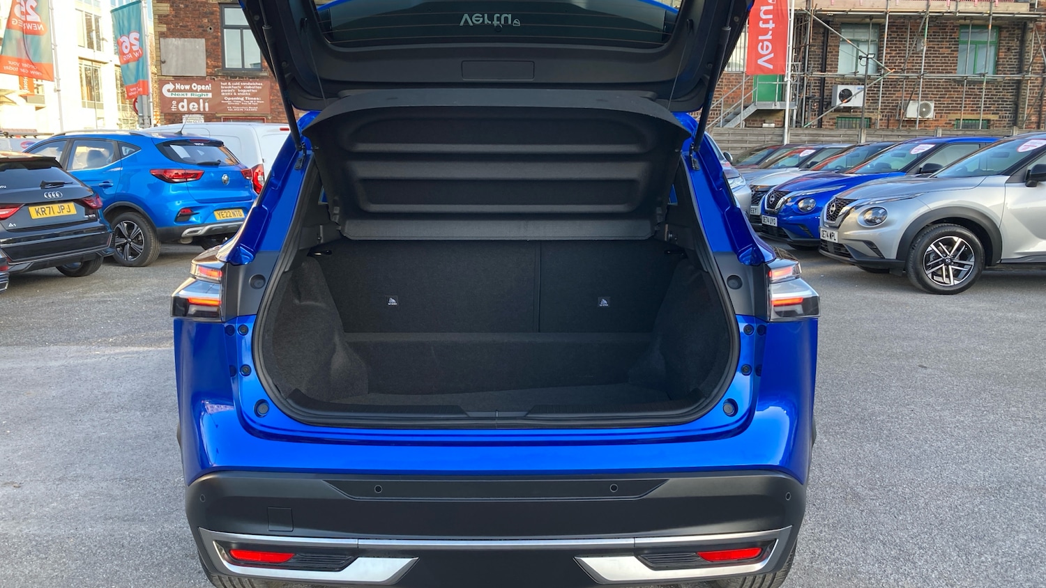 Used Nissan Qashqai 2024 for sale - 77758587: Photo 4