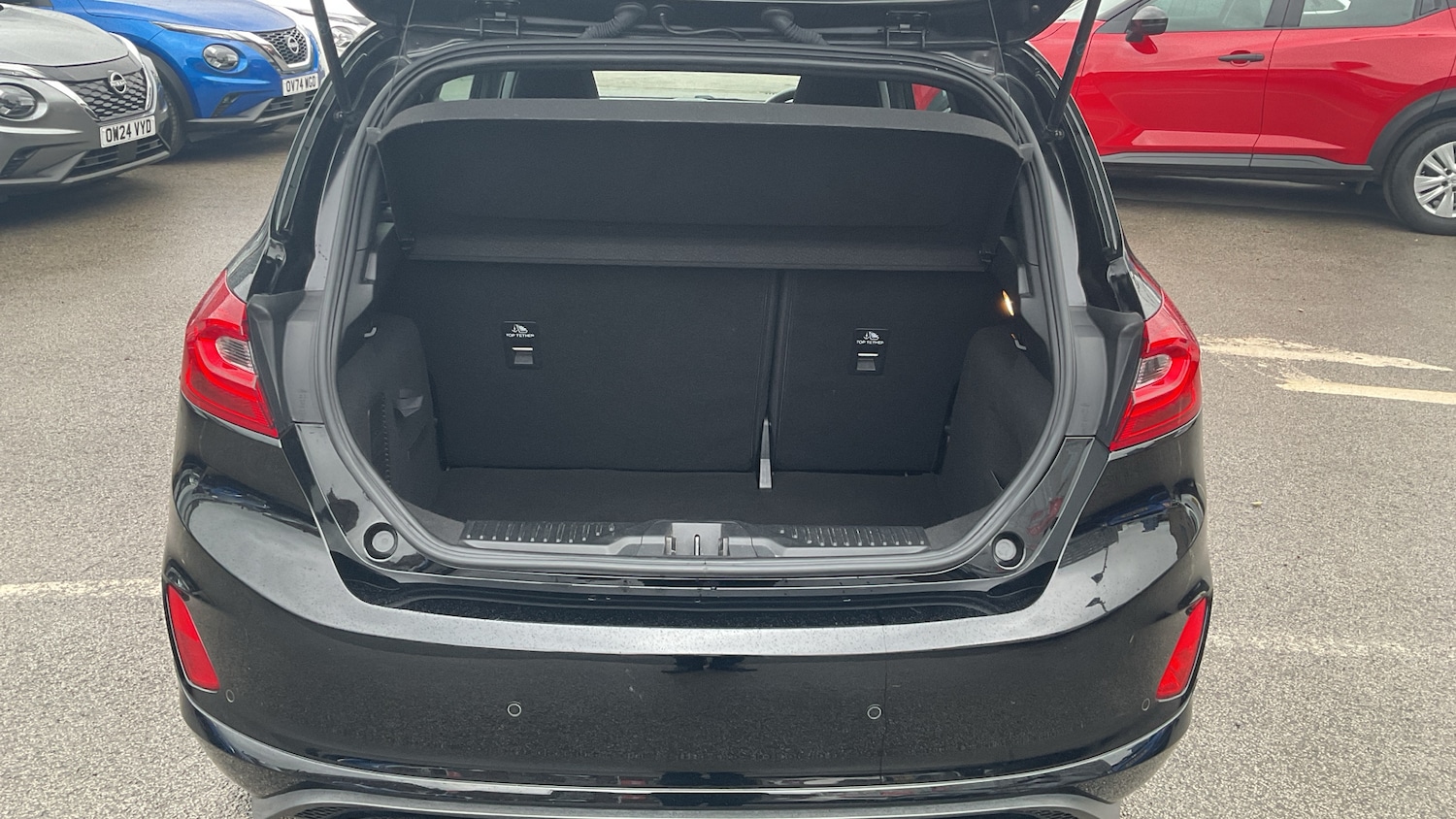 Used Ford Fiesta 2019 for sale - 76578052: Photo 4