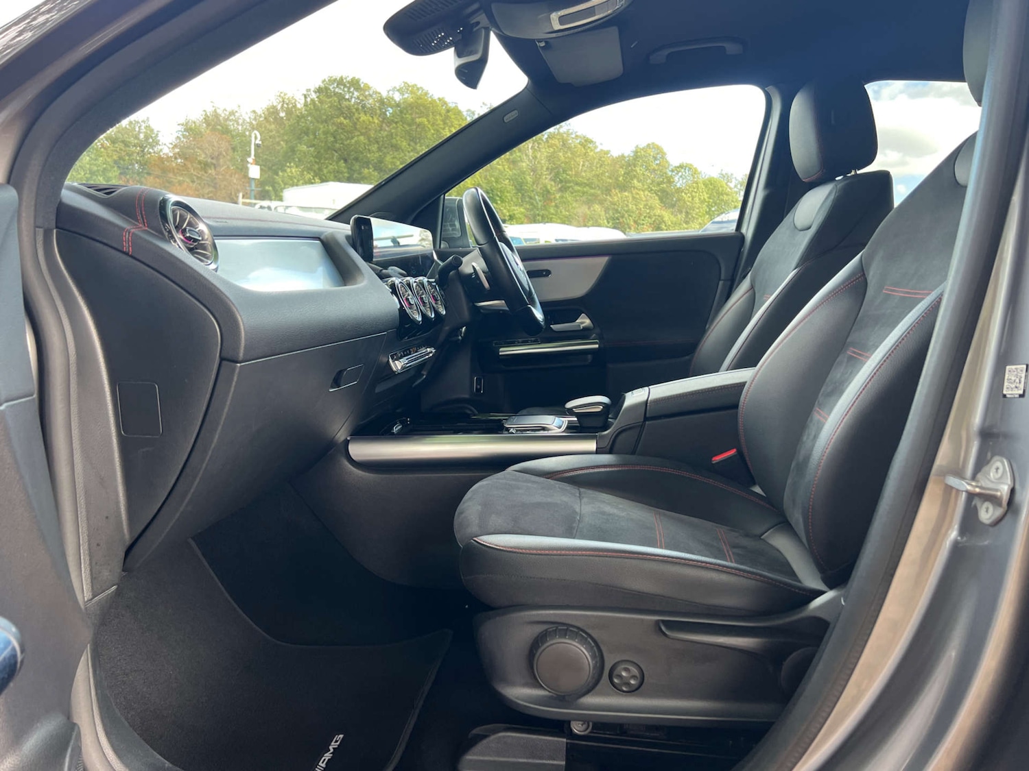 Used Mercedes-Benz EQA 2021 for sale - 77140911: Photo 32