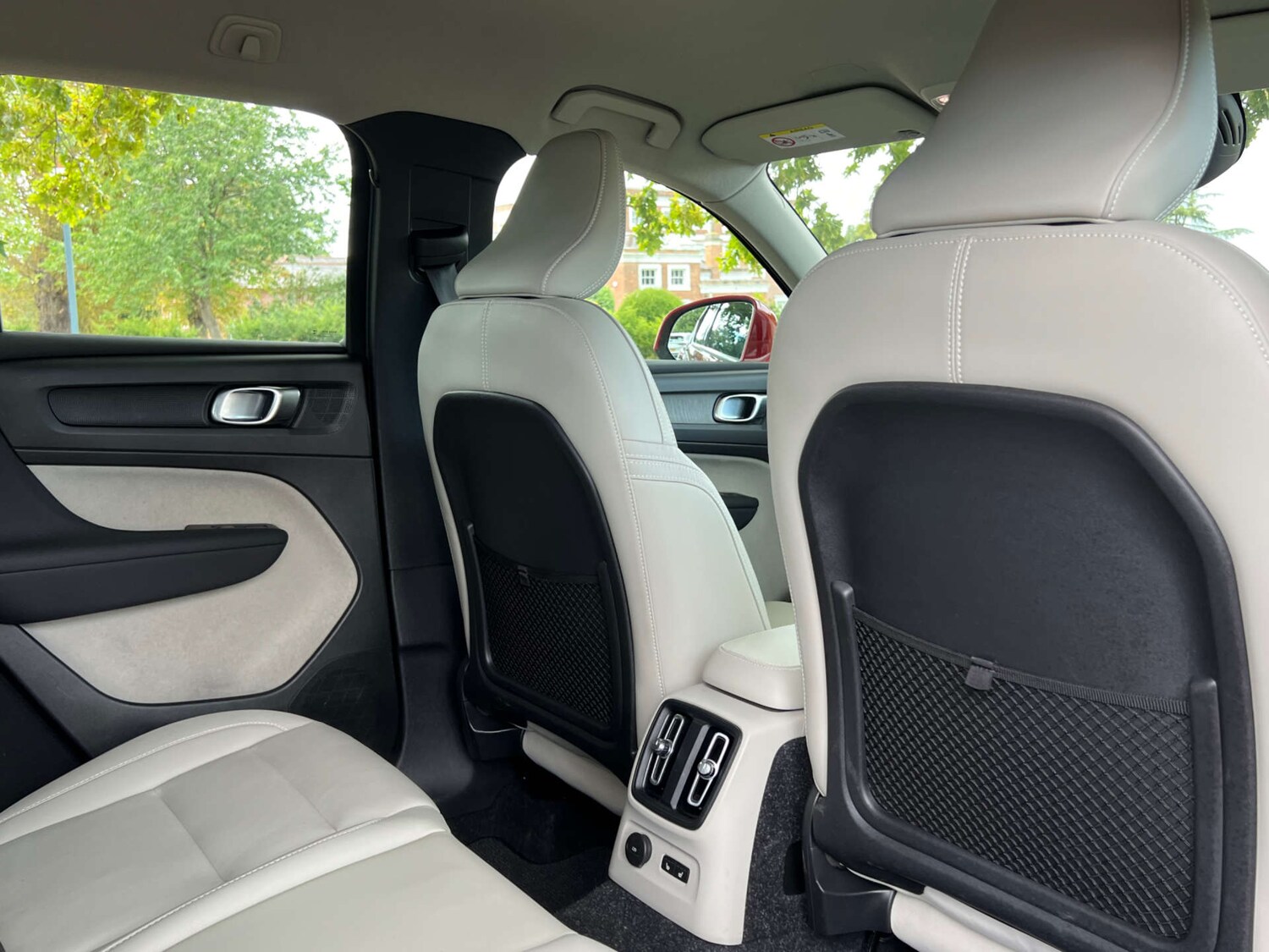 Used Volvo XC40 2020 for sale - 75933661: Photo 25