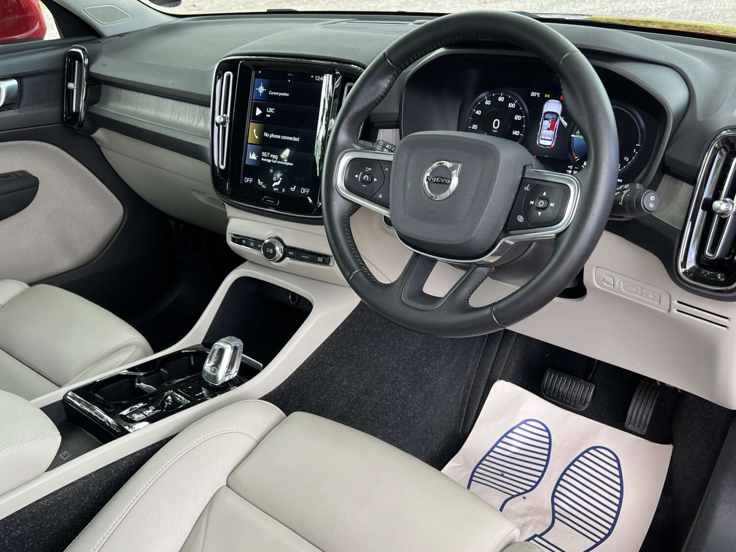 Used Volvo XC40 2020 for sale - 75933661: Photo 29