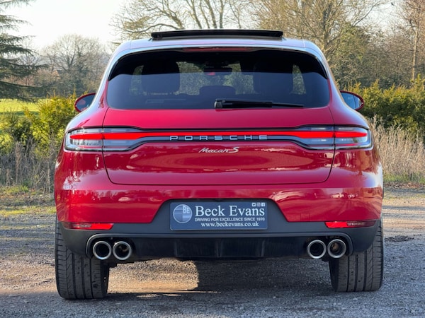 Used Porsche Macan 2021 for sale - 73900132: Photo 16