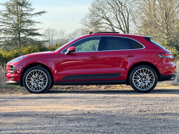 Used Porsche Macan 2021 for sale - 73900132: Photo 17