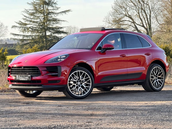 Used Porsche Macan 2021 for sale - 73900132: Photo 1